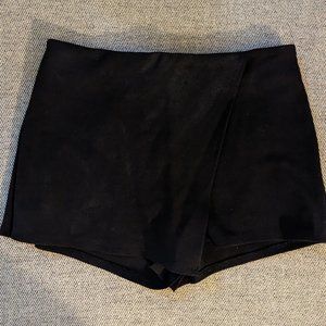 Revolve Black Superdown Sonya Skort Medium